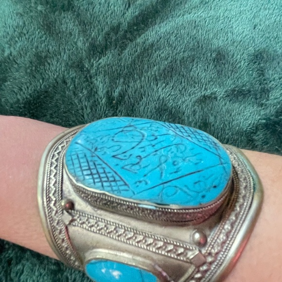 Cuff from Dubai - Picture 2 of 6